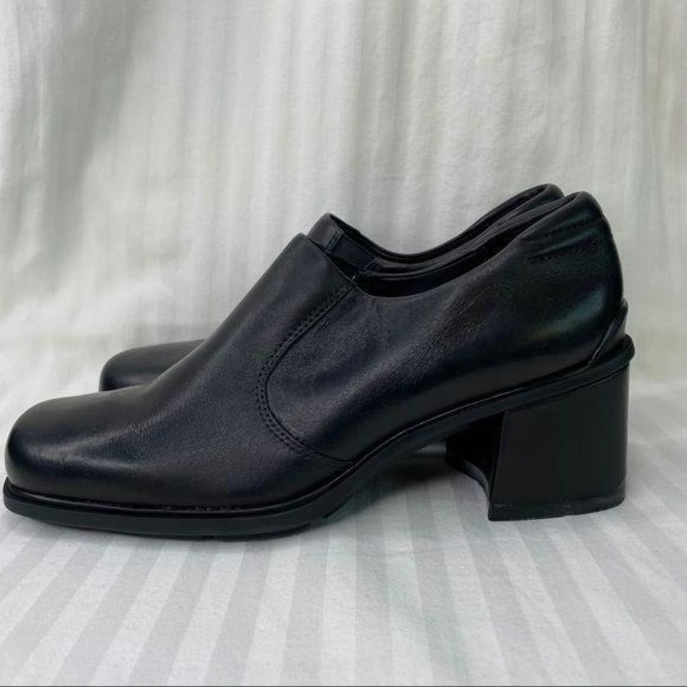 Ecco Black Leather Slip On Heeled Square Toe Shoes Y2K 6.5 or 7 - Picture 7 of 9